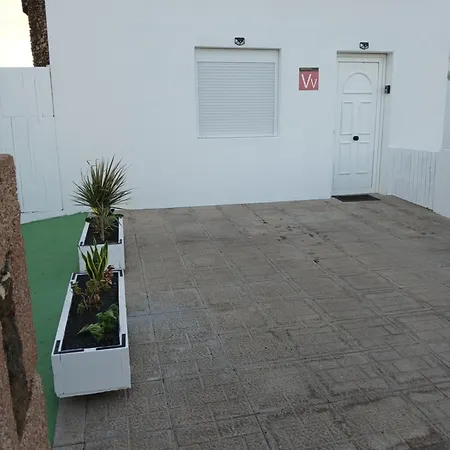Apartamento Liz Tías