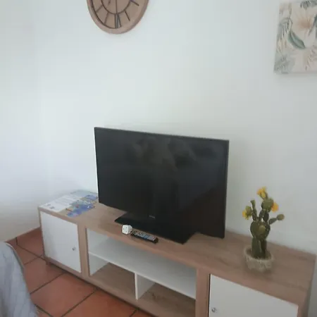 Liz Apartment Tias